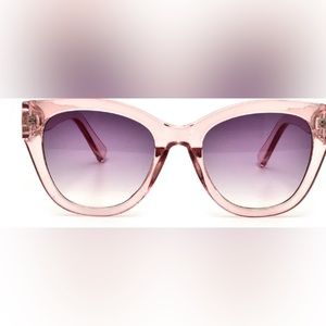 Stylish sunglasses-“Amelia’s”